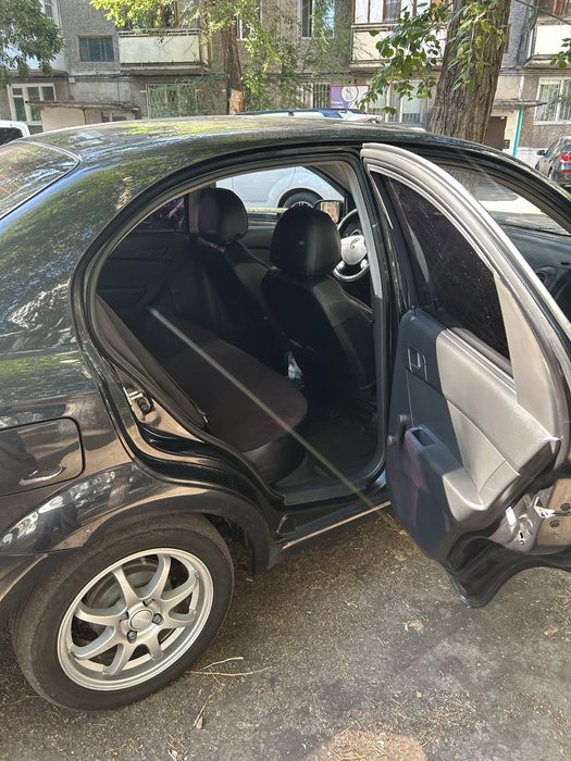 Продам авто Chevrolet Aveo (T250)
