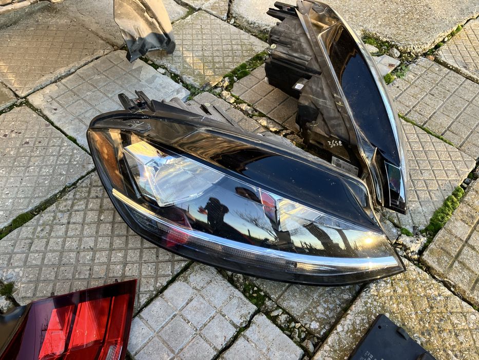 Части за Vw Golf 7 Фолксваген Голф GTI -броня,стопове,фарове,дистроник