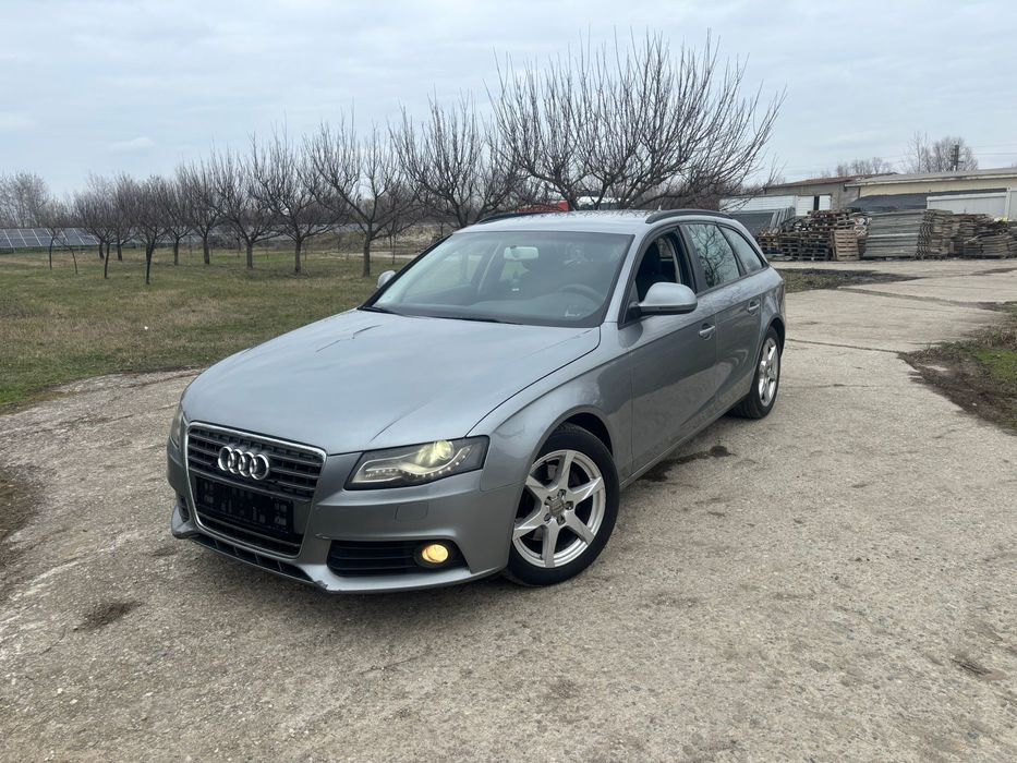 Vand Audi A4 B8.