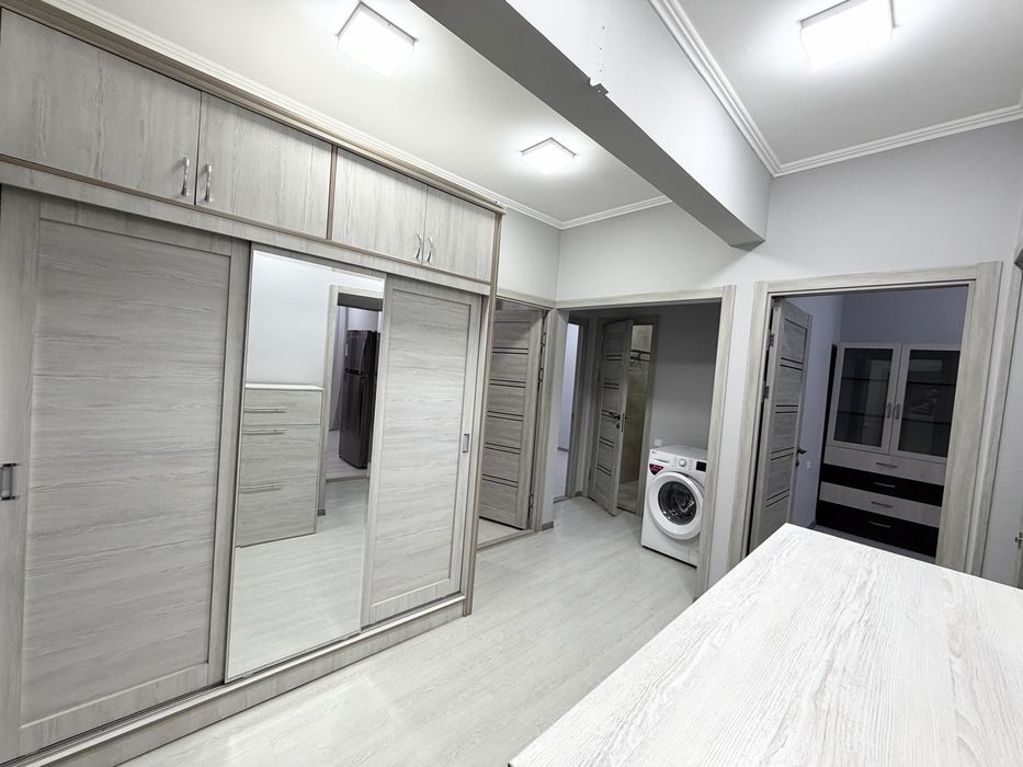 Продается 4 ком квартира. Сергели 8, 100 квадратов