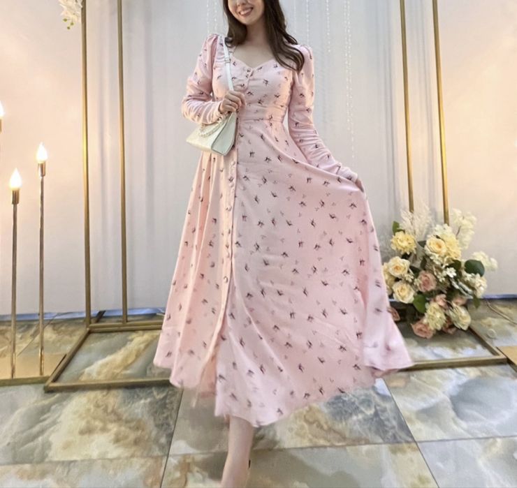 Платье нарядное