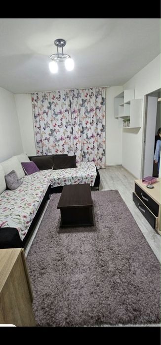 Proprietar inchiriez Apartament 2 camere cu centrala termica, cheltuieli mici de intretinere