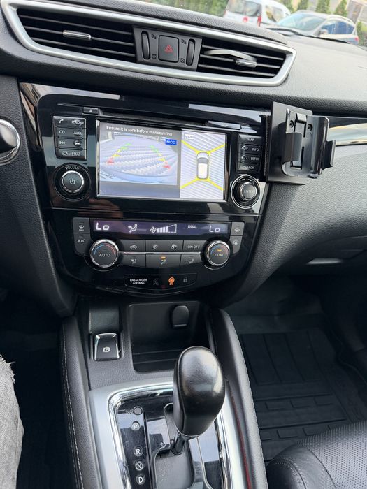 Nissan Qasqai 1.2 benzina automat 2015 Panoramic