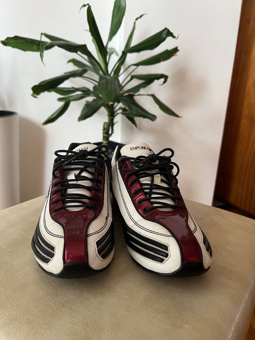 Vând adidași Emporio Armani