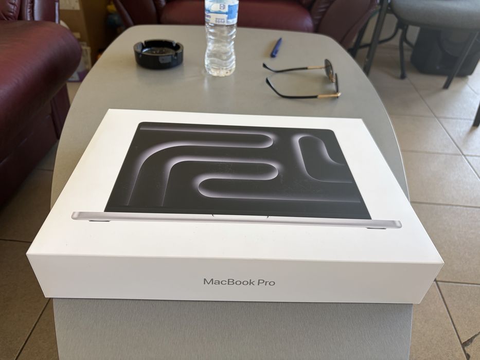 MacBook Pro 14 M5 16GB 1TB