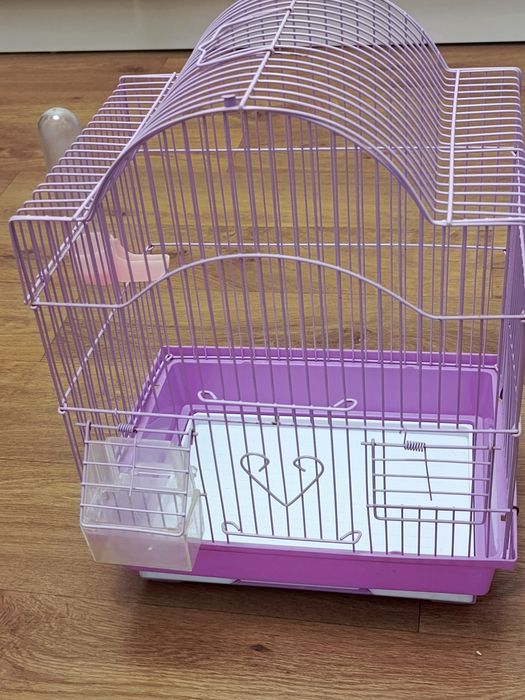 Новая клетка для попугаев