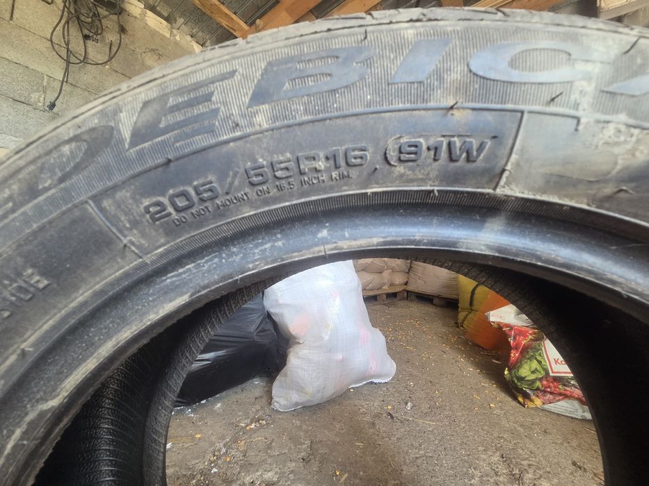 Vând set 4 anvelope de vară Debica 205/55 R16