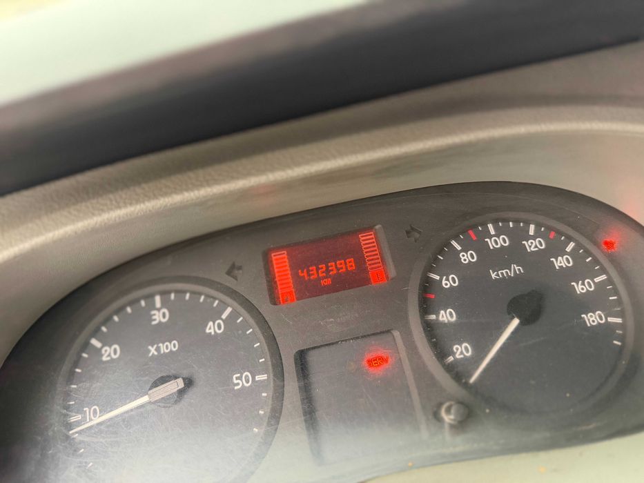 Renault Master L2H1 2.5 dCI - 2006