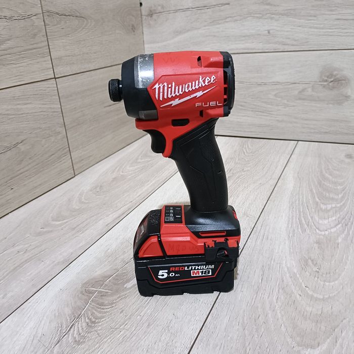 Filetanta cu impact pentru biti Milwaukee M18 FID 3
