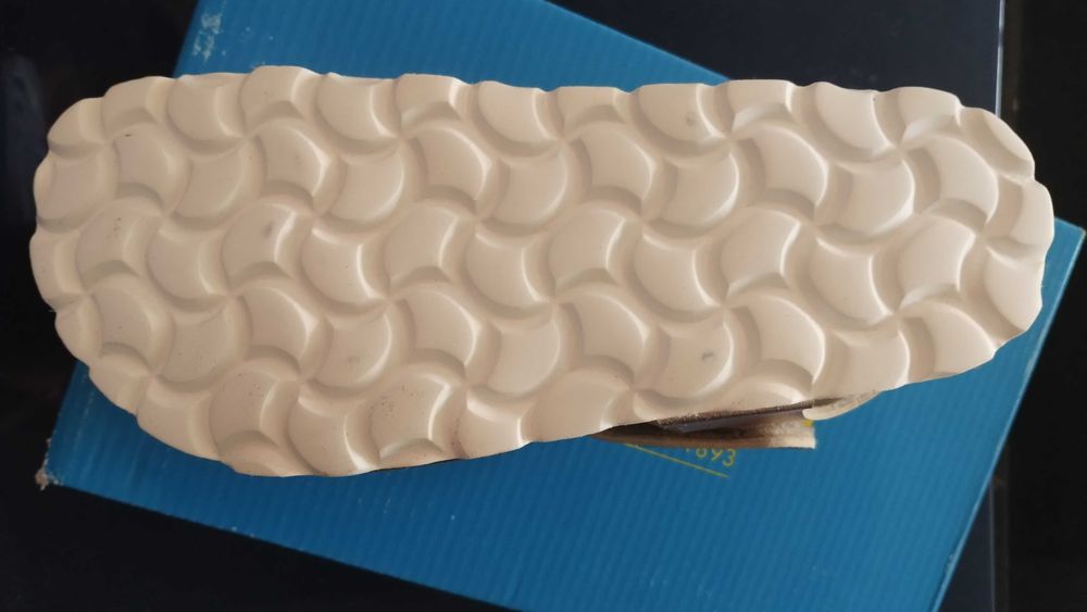 Сандали момиче 31 номер - розово злато, естествена кожа, нови