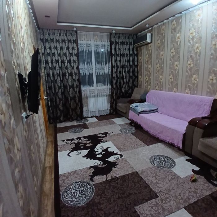 Yashnobid rayon 3/14 kvartira sotiladi 85000 kelishildi pul zarur