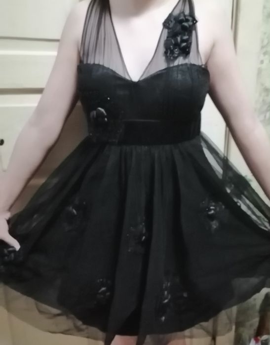 Продам платье на выпускной.