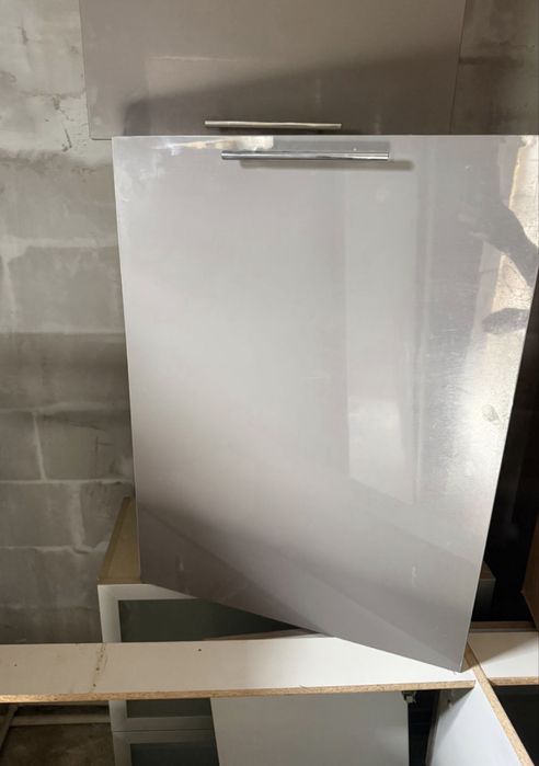 Кухонный шкаф.