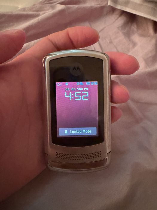 Motorola v13 ideal radnoy