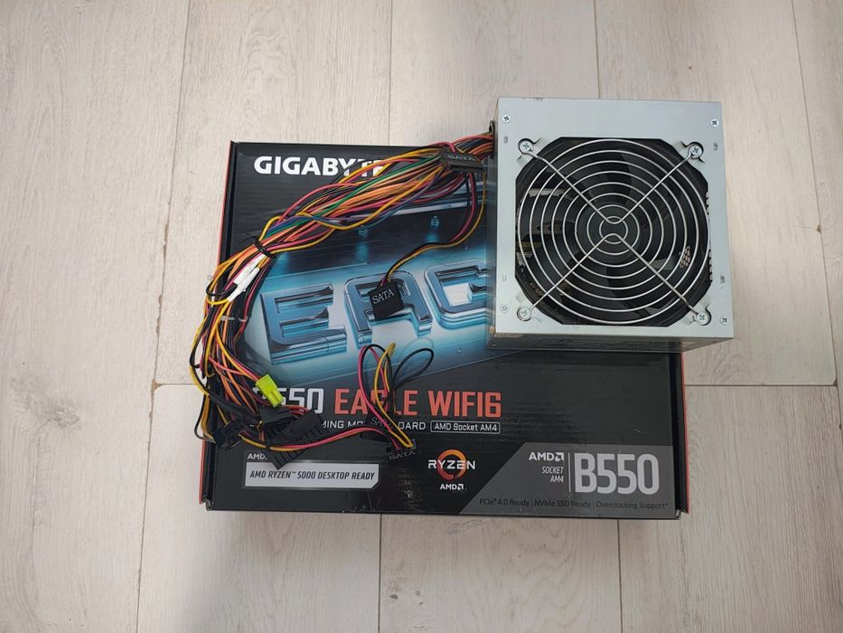 Kit Placă de bază ASUS H81M-K LGA 1150 + i3 4160 + 16GB RAM DDR3 + Sursă 450W