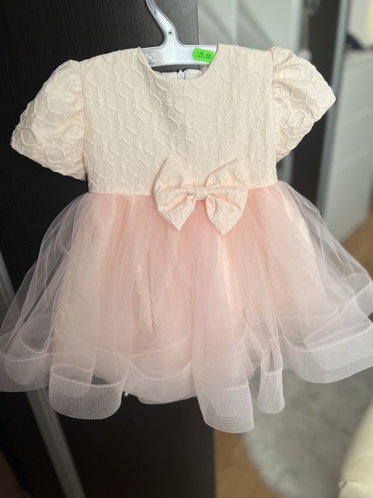 Rochita de ocazie fetita