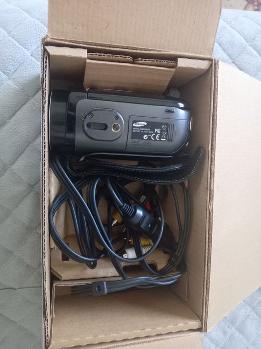 Срочно продам камеру!!Samsung flashcam