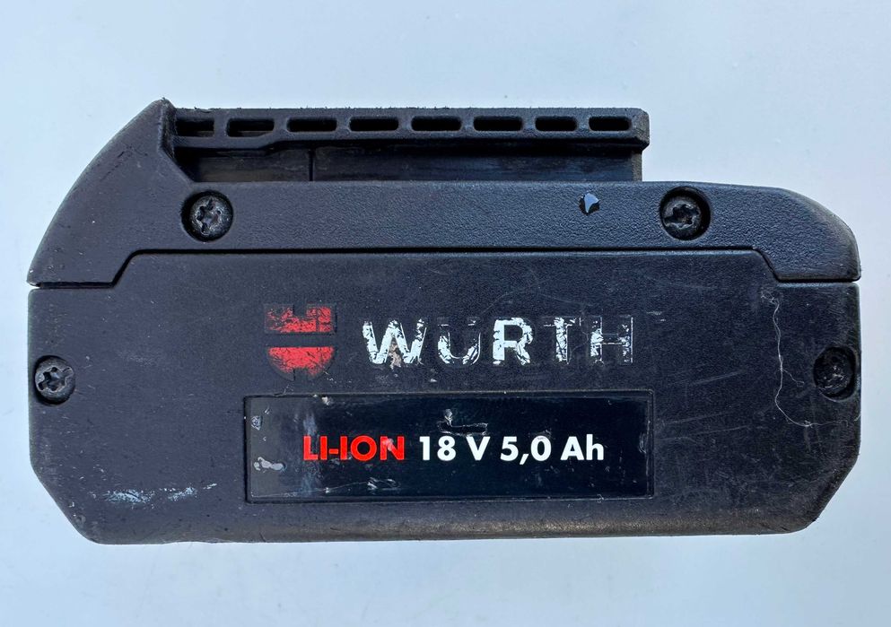 Wurth AL 30-Li Бързо зарядно с Акумулаторна батерия 18V 5.0Ah