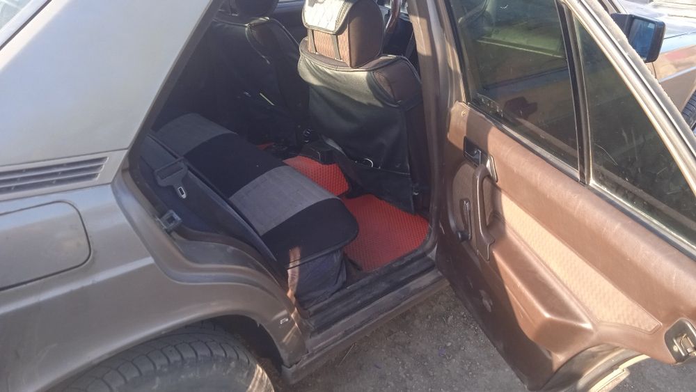 Продам Мерседес 190