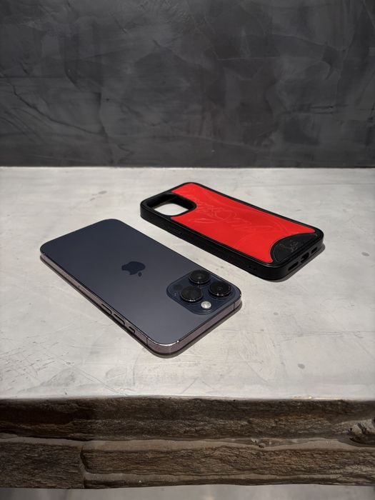 Перфектен Iphone 14 Pro Max 256 GB Purple