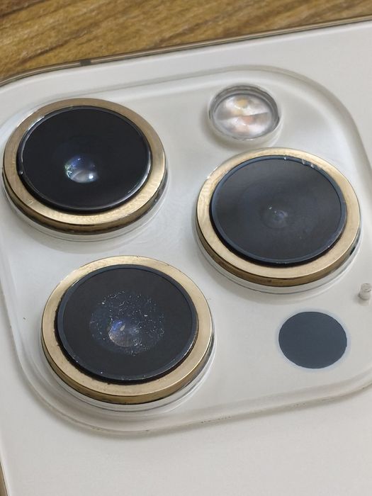 Iphone 12 pro max 256 yashirin ICLOUD!