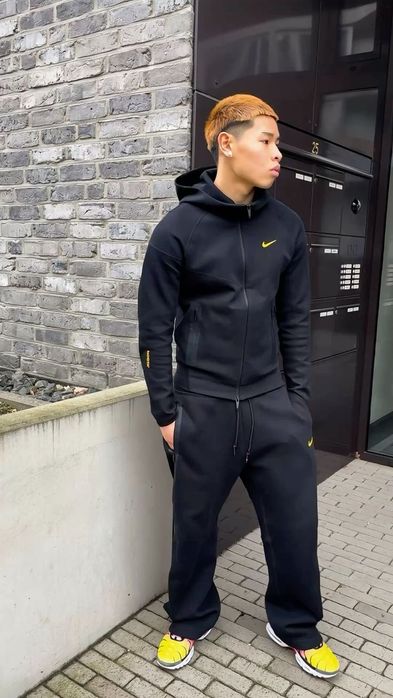 Продается Nike nocta