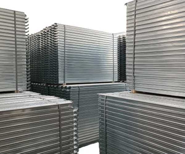 De Vanzare Schela metalica noua, podine metalice 1,8 m model Italian