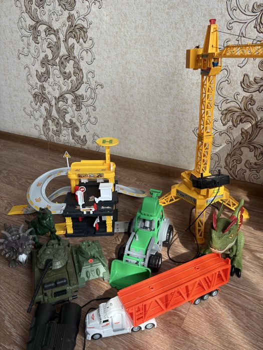 Игрушки для мальчика 5000 тн