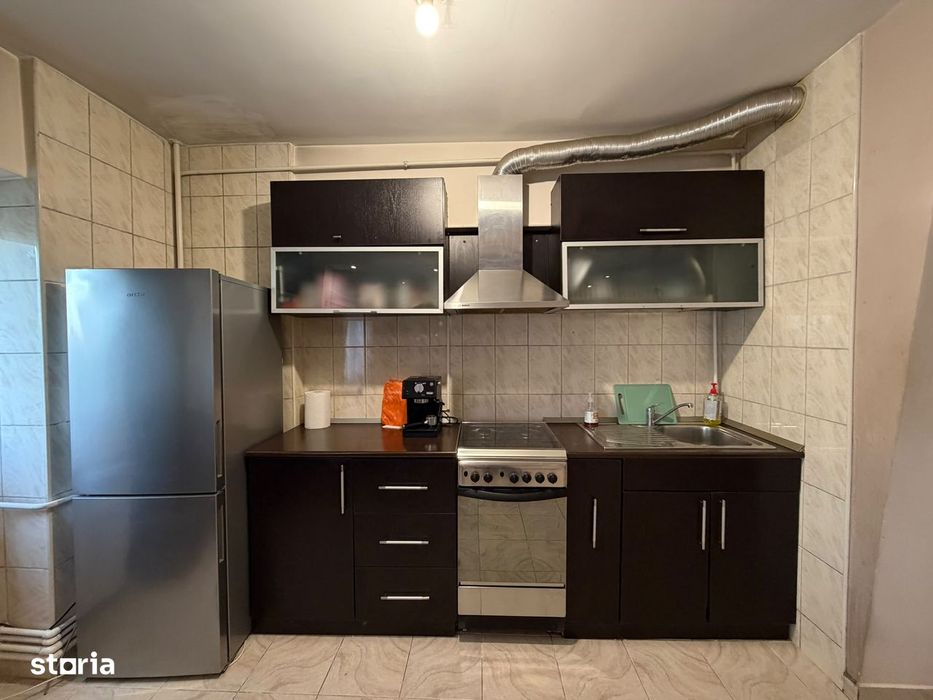 Apartament de 3 camere, etaj intermediar, zona Garii — fotografia 3