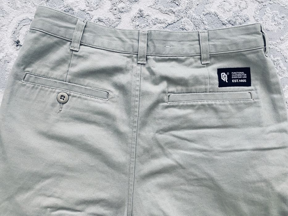 Продается джинсы