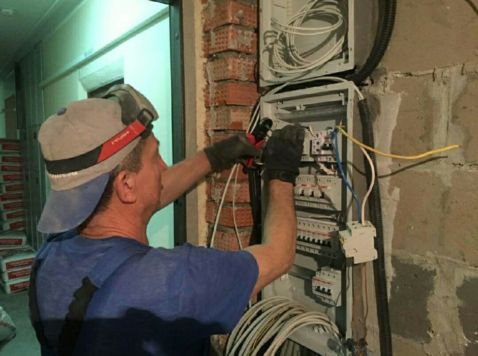 Электрик 24/7"Сергей" Срочный Вызов и Полный Электромонтаж от А до Я.