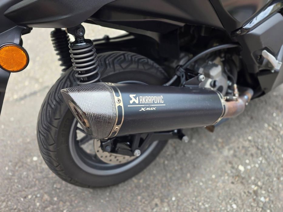 Yamaha xmax tech max