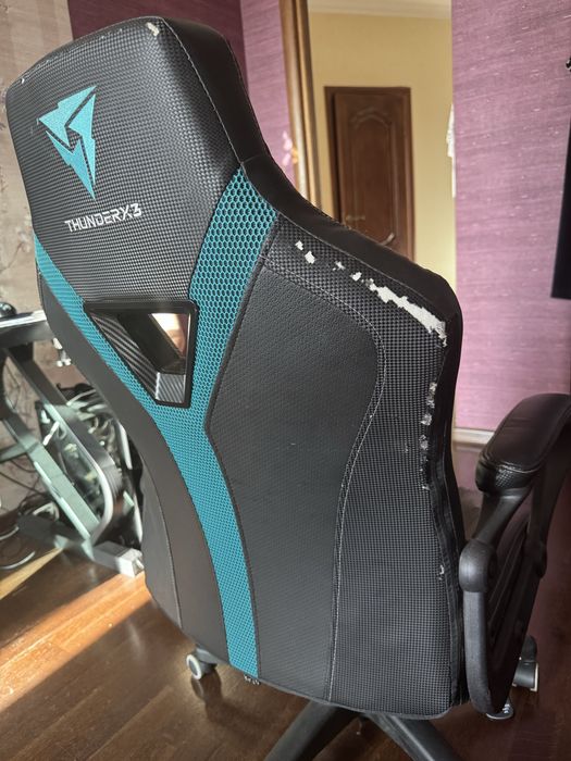 Игровое кресло Thunder X3