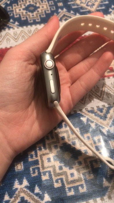Apple watch продам