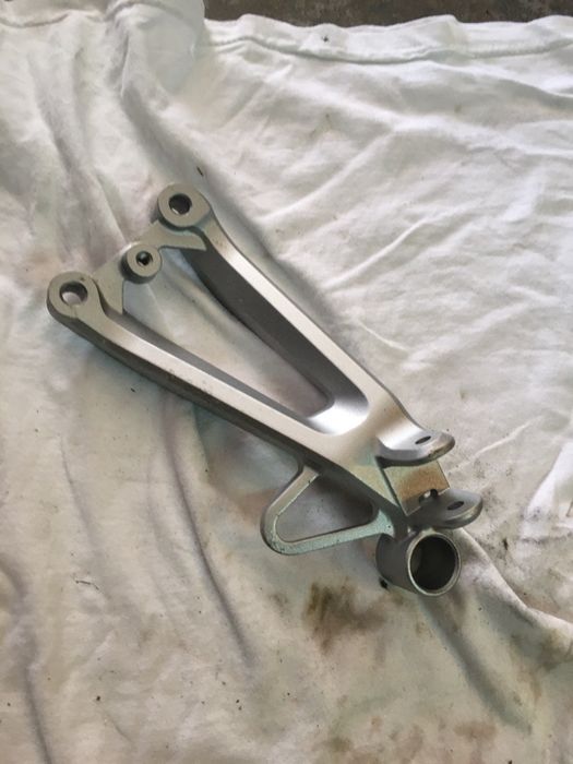 Задна степенка Honda Cbr 600