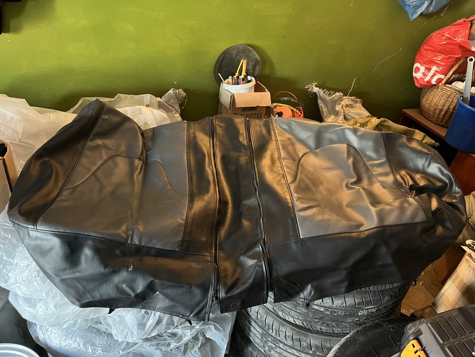 Чехлы универсальные из экокожи