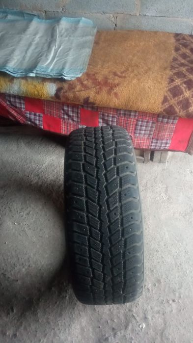 Продам шины зимние