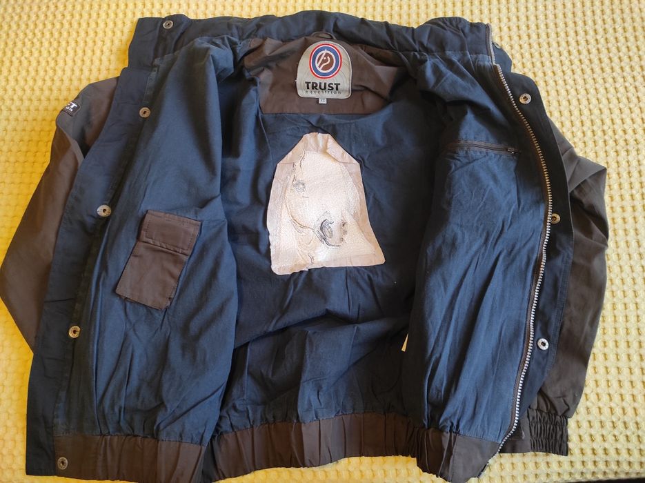 Мъжко яке Trust - XS размер