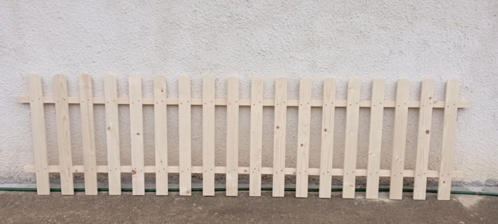 Декоративна дървена ограда за двор градина заведение детска площадка