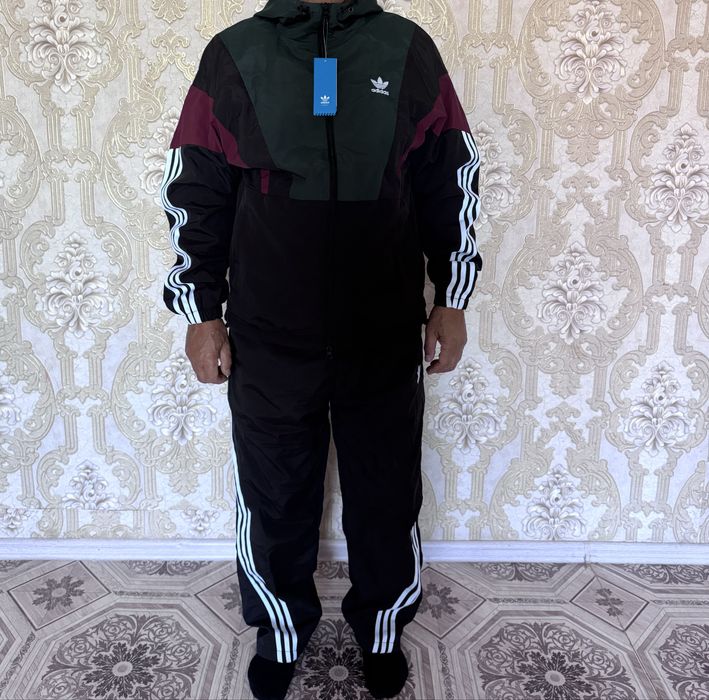 Двойка Адидас, Оригинал.