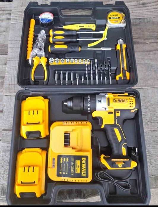 Vand Autofiletanta DeWalt cu percuție
Vând autofiletanta cu percutie D