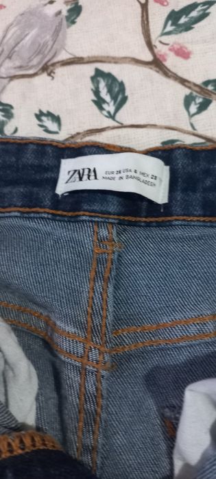 Дънки ZARA тъмно сини,нови