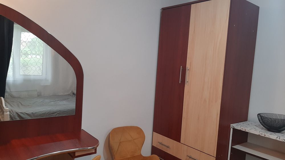 Apartament de inchiriat