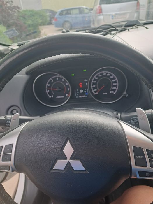 Mitsubishi Outlander 2. 0 LPG Automatic   2010 г.   162 000 км