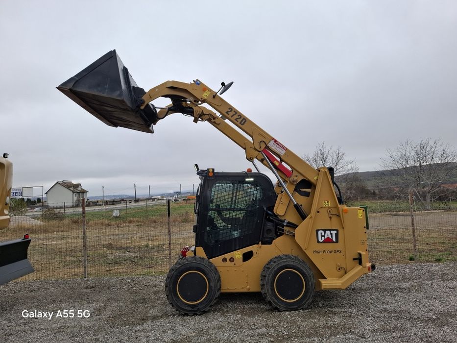 Încărcător frontal