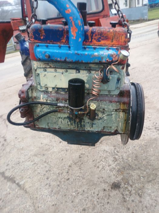 Motor.  tractor    u 650