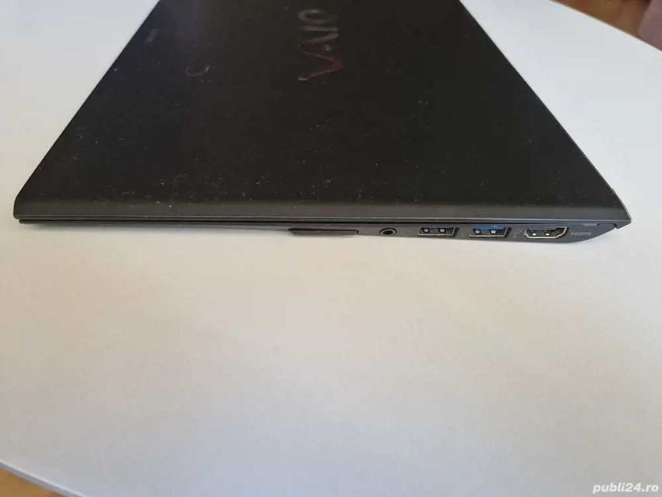 SONY VAIO SVS15119FJB i7 ８GB　SSD256GB Laptop Sony Vaio SVF1532X1EB.EE9 cu procesor Intel® Core™ i7-4500U