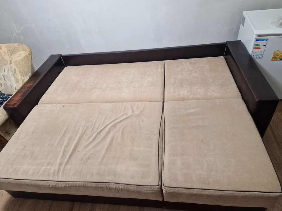 Продам диван б/у