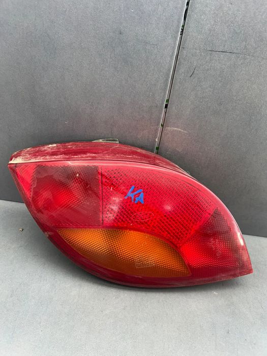 Lampa / Tripla stop stanga pe aripa 97KG13N004 Ford Ka 2000