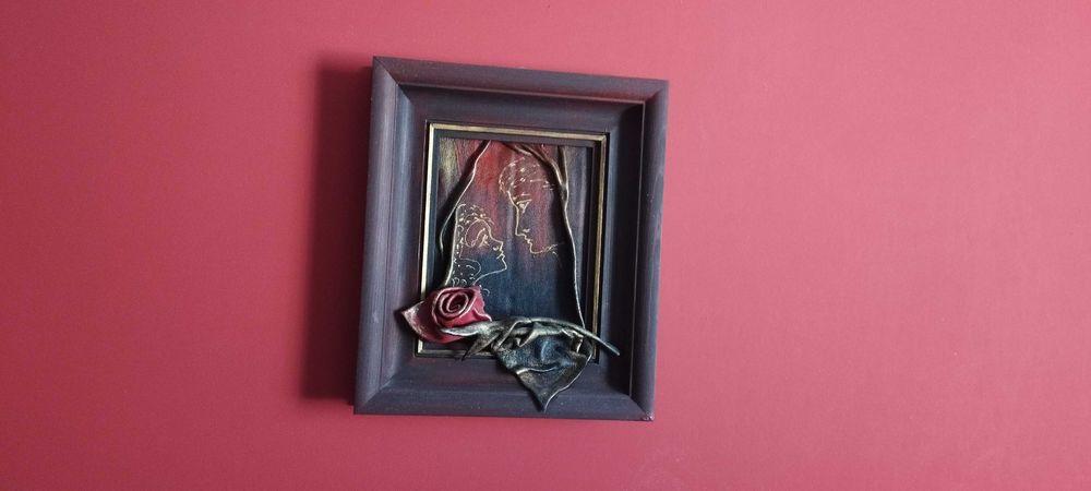 картини и пана от дърво